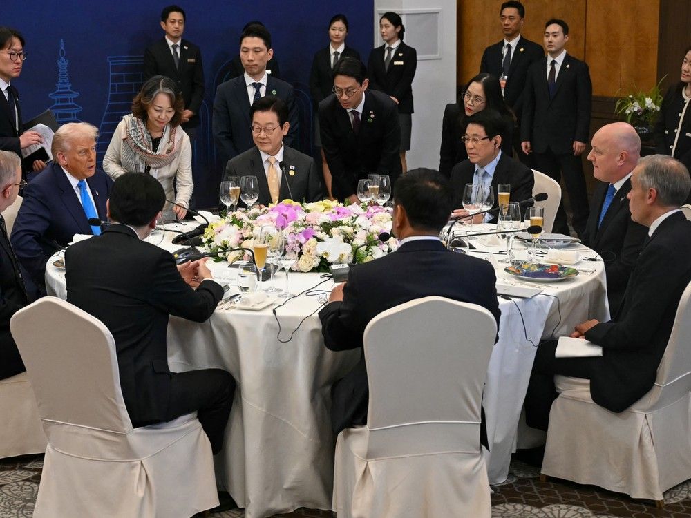  Thailand’s Prime Minister Anutin Charnvirakul, Singapore’s Prime Minister Lawrence Wong, Australia’s Prime Minister Anthony Albanese, US President Donald Trump, South Korea’s President Lee Jae Myung, Vietnam’s President Luong Cuong, New Zealand’s Prime Minister Christopher Luxon, and Canada’s Prime Minister Mark Carney attend a special dinner hosted in honour of US President Donald Trump and state leaders at the Hilton Gyeongju hotel in Gyeongju on October 29, 2025.