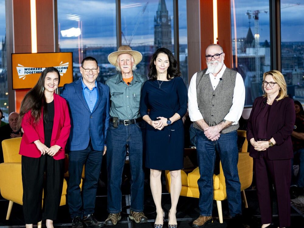 এনডিপি নেতৃত্ব আশাবাদীরা শিক্ষকদের ধর্মঘট শেষ করার জন্য আলবার্টার যে কোনও ধারা ব্যবহারের নিন্দা জানাতে সারিবদ্ধ