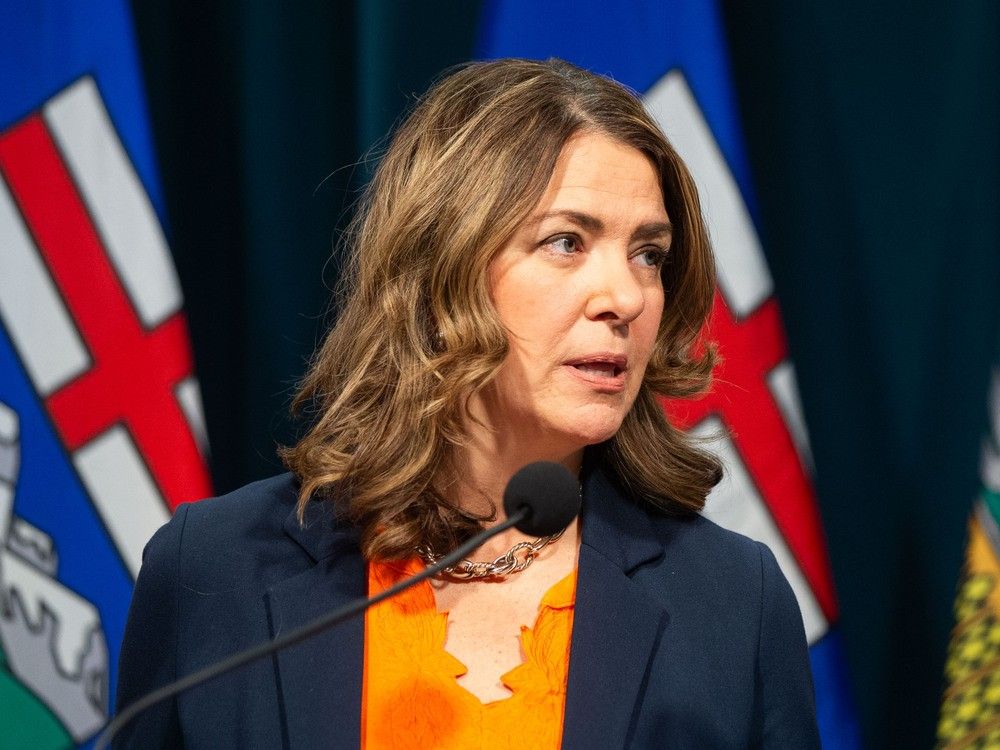 NextImg:Alberta tops in Canada for 'social mobility,' Quebec dead last, finds study