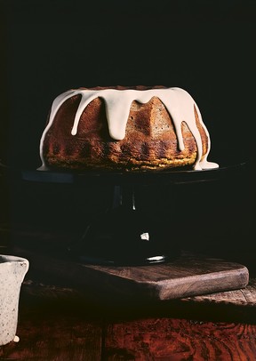 Pumpkin-spiced tea cake