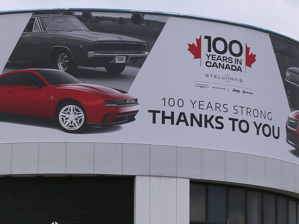 NextImg:Brampton jeep plant at risk as Stellantis invests $13 billion in the U.S., moves production to Illinois