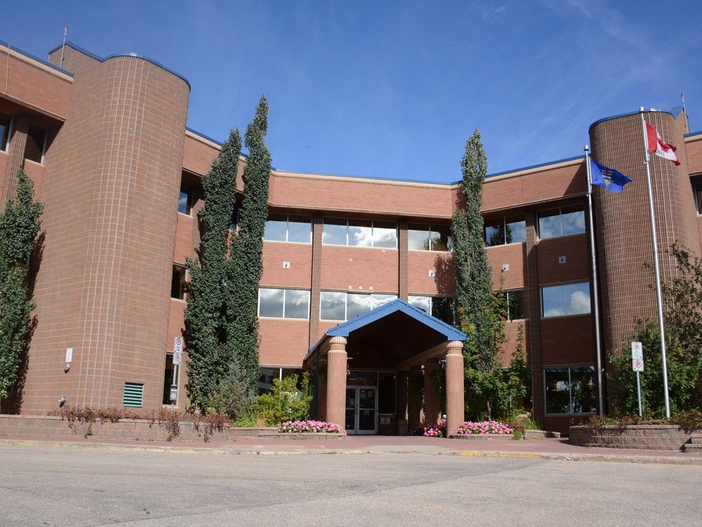 Indian man won’t get K back for ‘illegal contract’ with Alberta immigration fixer