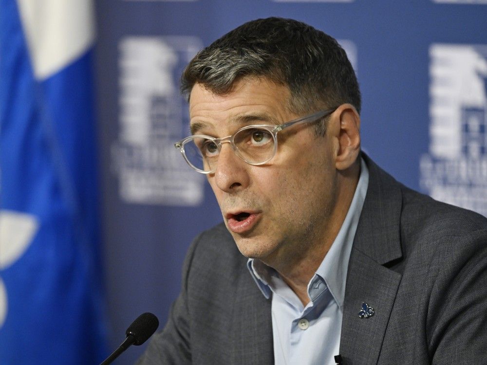 'No referendum. No corruption': Quebec Conservatives make play for anglo vote amid Liberal crisis