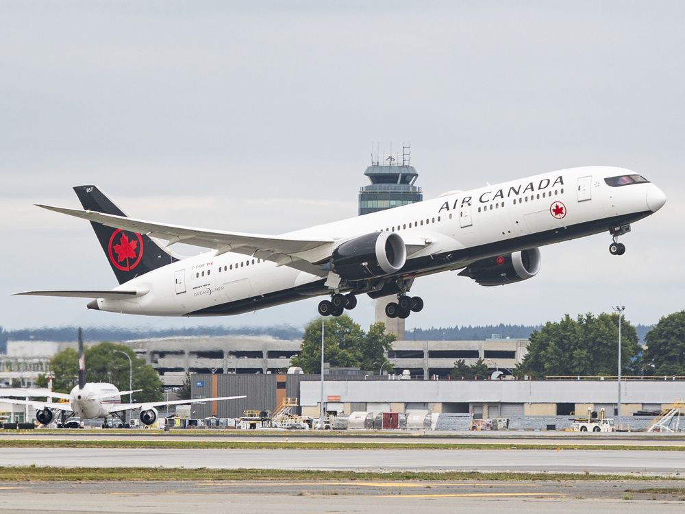 Canadians could face delays, extra costs after flights reduced at 40 U.S. airports: expert Canadians could face delays, extra costs after flights reduced at 40 U.S. airports: expert