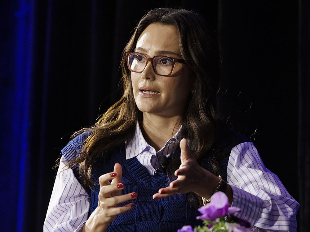  Emma Heming Willis, wife of actor Bruce Willis, speaks at the Women’s Brain Health Summit in Toronto about her husband’s dementia, on Dec. 2, 2025.