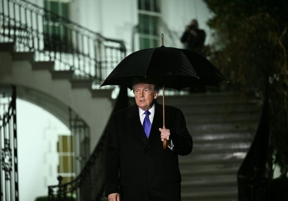 Trump urges Cuba to 'make a deal, before it's too late'