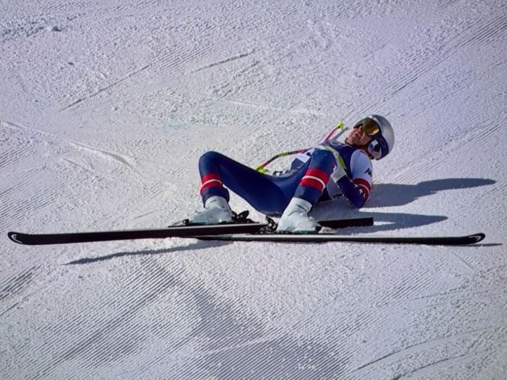 American star Lindsey Vonn crashes in downhill at 2026 Olympics | National  Post