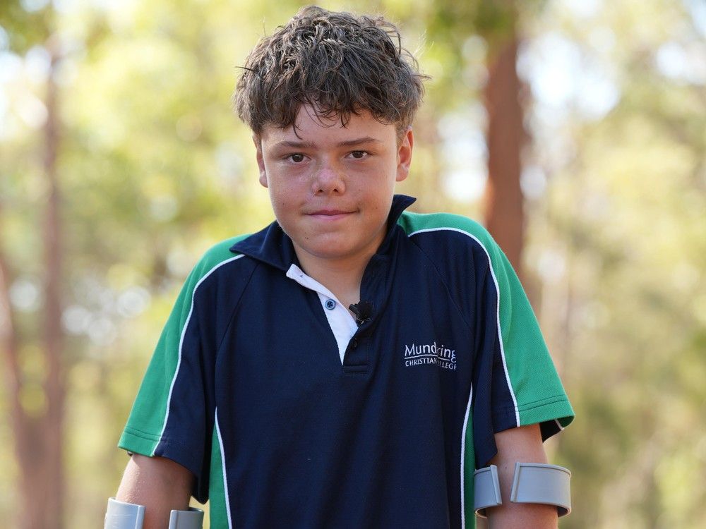 Teen swims four hours to save family lost at sea off ...