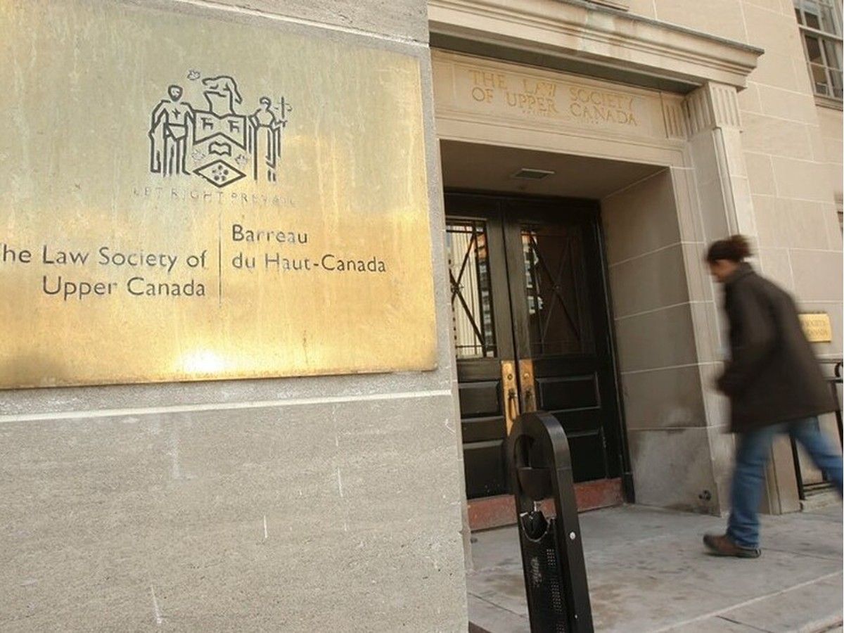 A Law Society Tribunal has refused to lift the licence suspension of a Toronto lawyer linked to a mortgage fraud later cited as motive in a deadly 2024 triple shooting.