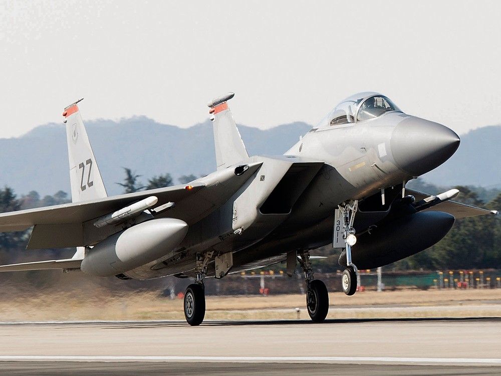 Kuwait accidentally shoots down three U.S. fighter jets, all aircrew eject safely