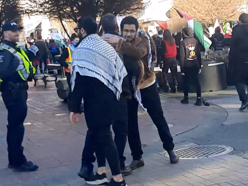 FIRST READING: Canadian police politely ask antizionists to stop blocking roads all the time