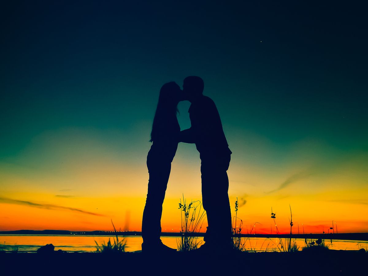 Never-married people show higher risk of developing cancer, researchers find