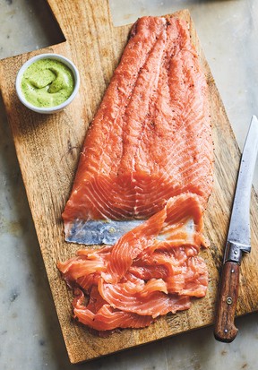 Gravlax with caraway and coriander