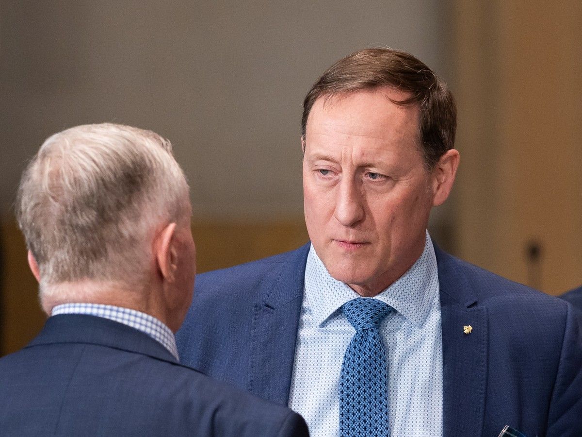 Peter MacKay says floor-crossings are a 'body blow,' as poaching attempts continue on Parliament Hill