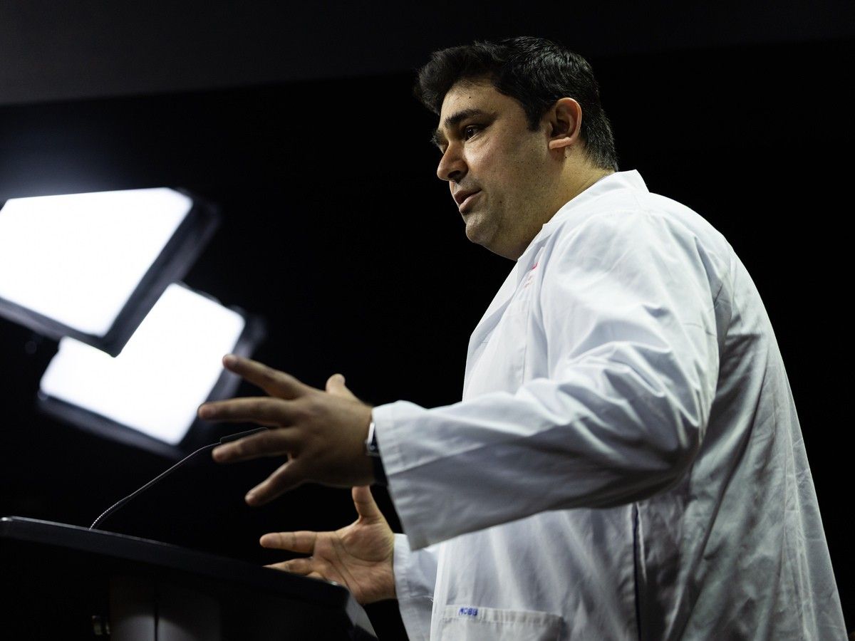 Dr Hassan Mir, cardiologist, University of Ottawa Heart Institute speaks during a press conference urging Health Minister Marjorie Michel to ban flavoured e-cigarettes at the West Block on Parliament Hill in Ottawa on Friday, April 17, 2026.