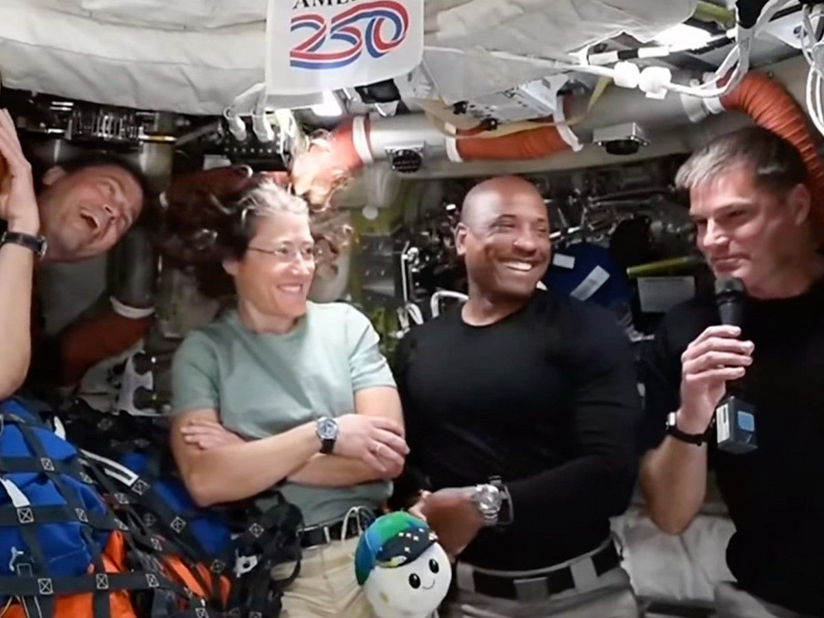 NASA’s Artemis crew set to splash down after moon voyage