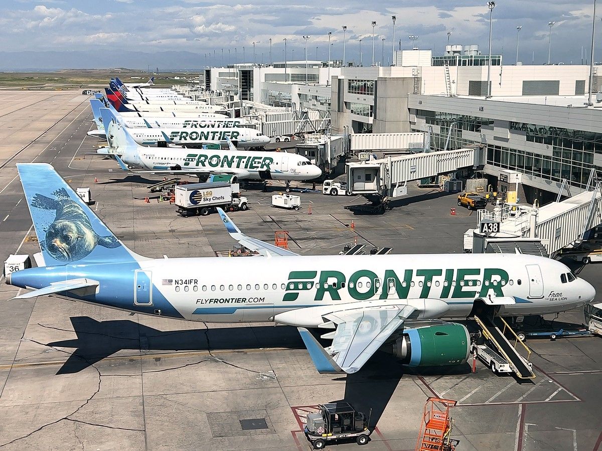 Flight strikes, kills pedestrian on Denver runway