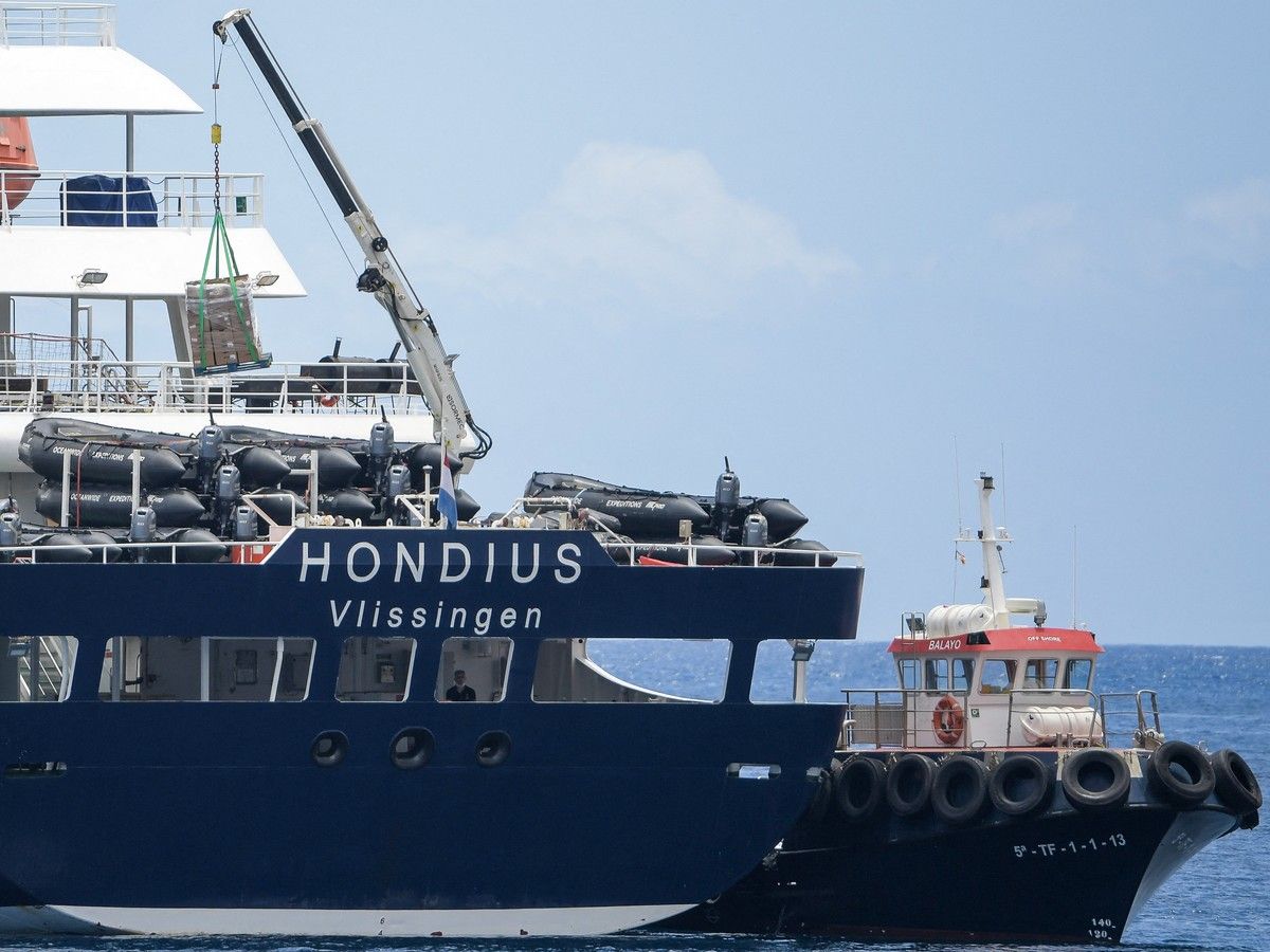U.S. citizen from hantavirus ship tests positive