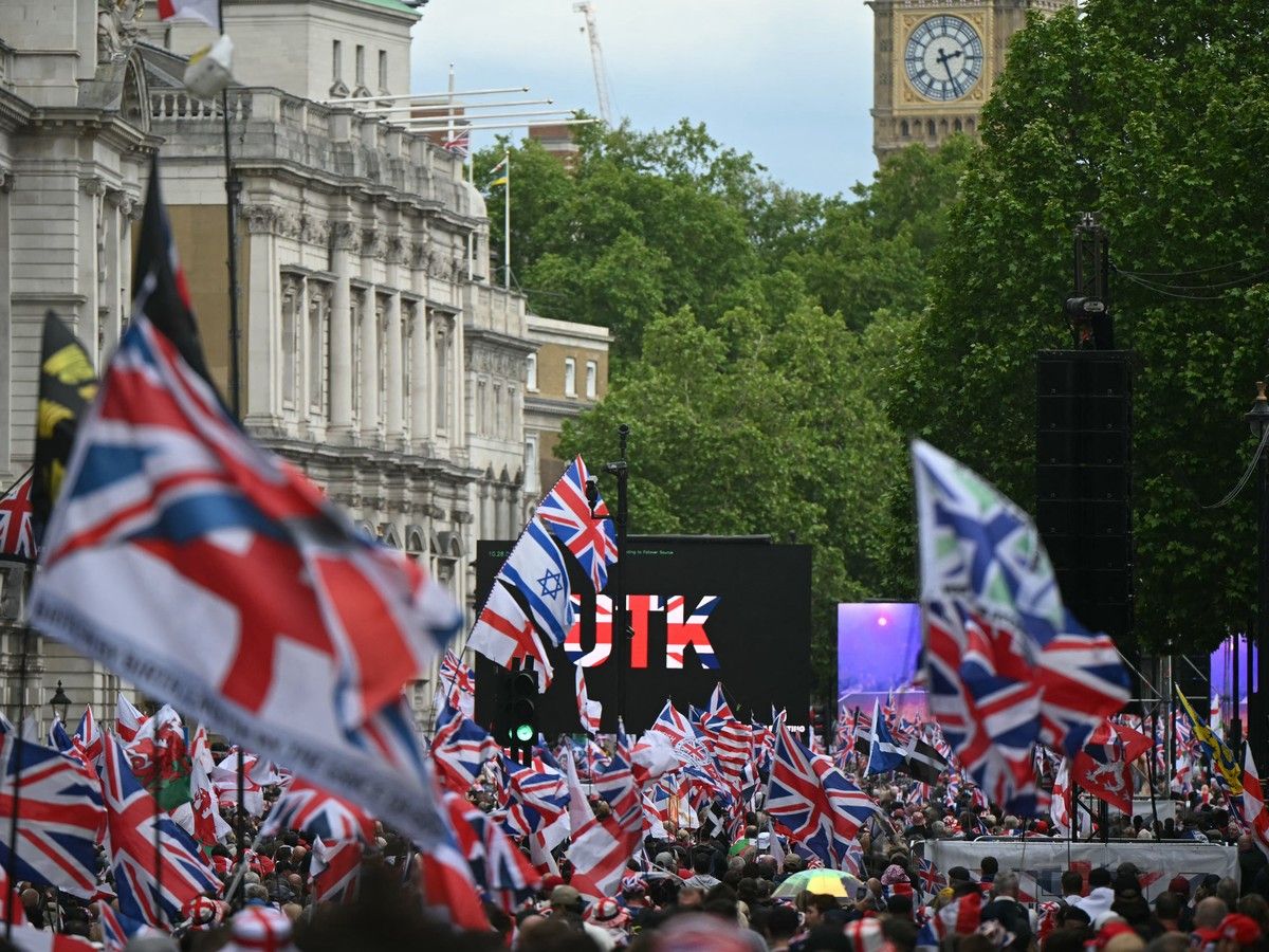 Rival London protests raise risk of unrest as 4,000 police deployed