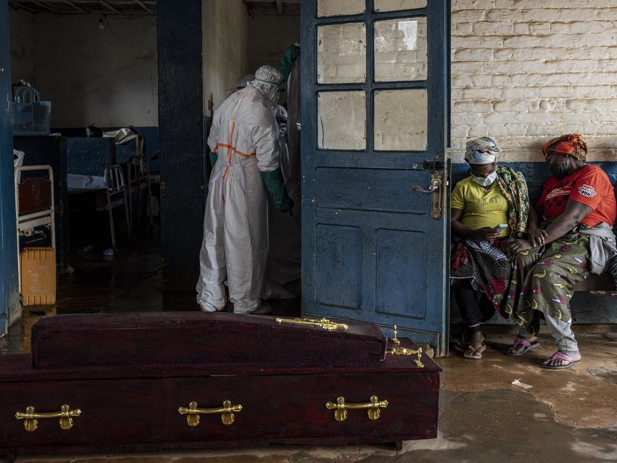 Congo tightens travel as Ebola spreads and supplies run low