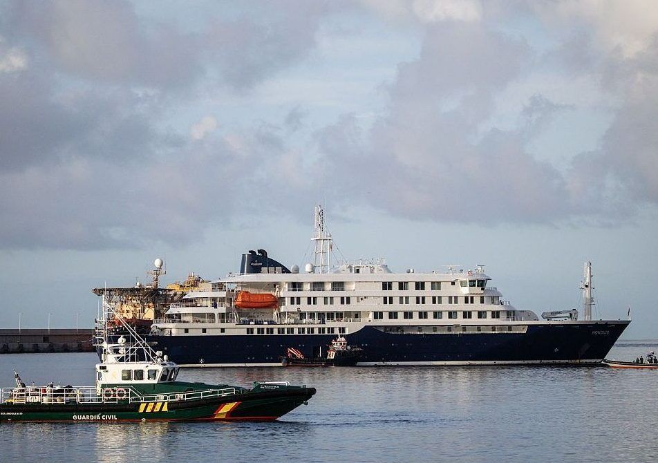 Hantavirus-stricken cruise ship docks in Canary Islands, passengers evacuated