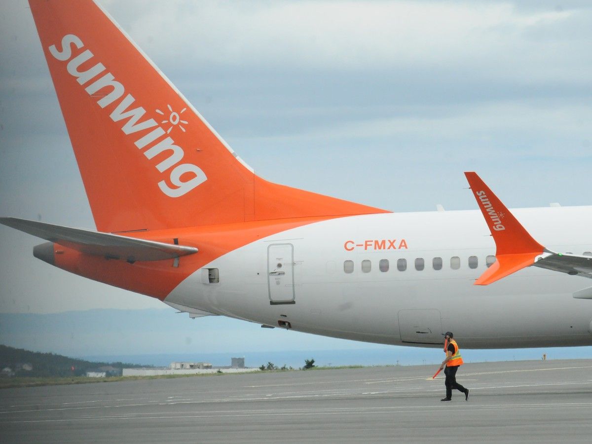 Sunwing pilot fired over fried chicken and watermelon order sent to Black supervisor
