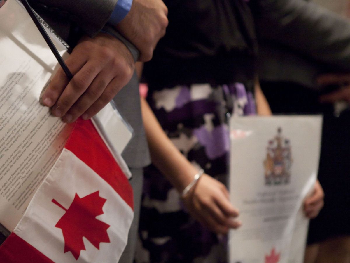 ‘Reckless and irresponsible’: Some ‘lost Canadians’ told to return citizenship certificates pending review