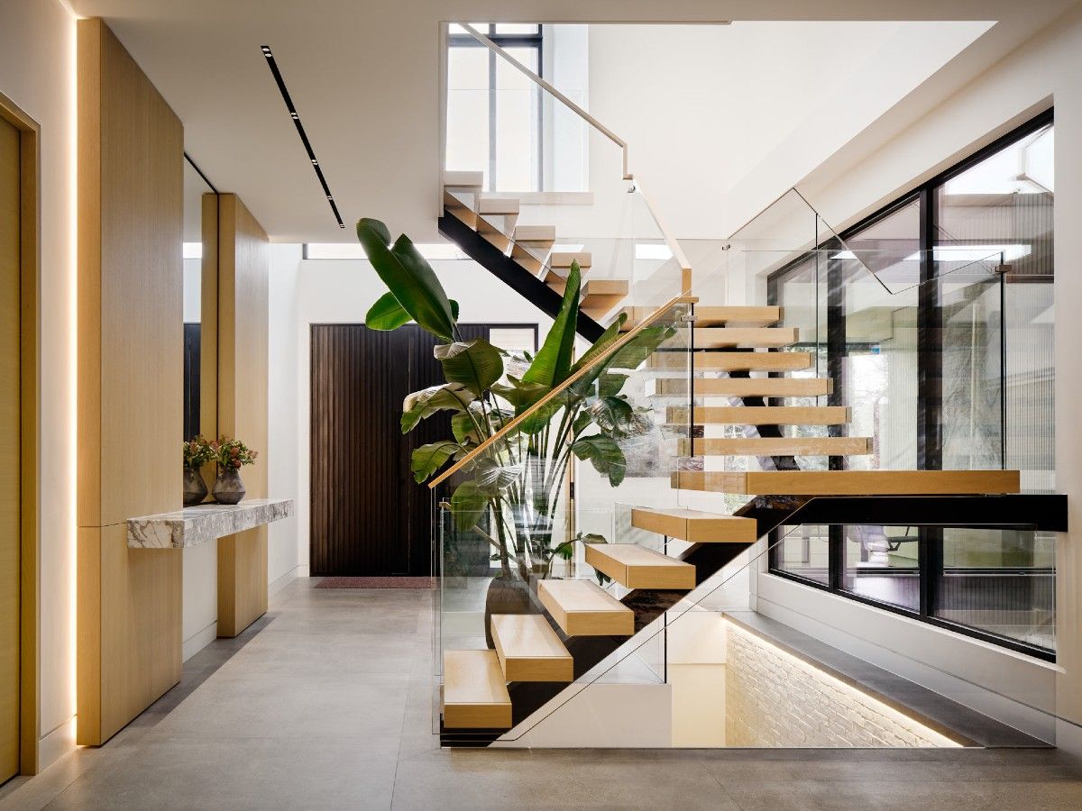 Interior design: “Warm and homey in its bones”