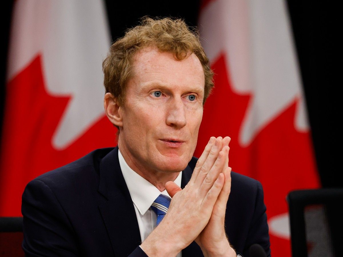 Feds introduce legislation to restrict social media for minors, but with exemptions