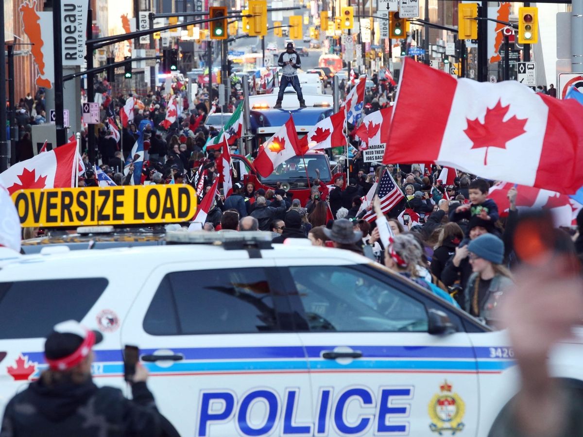 Colby Cosh: How come it takes a right-wing convoy for courts to uphold law and order?