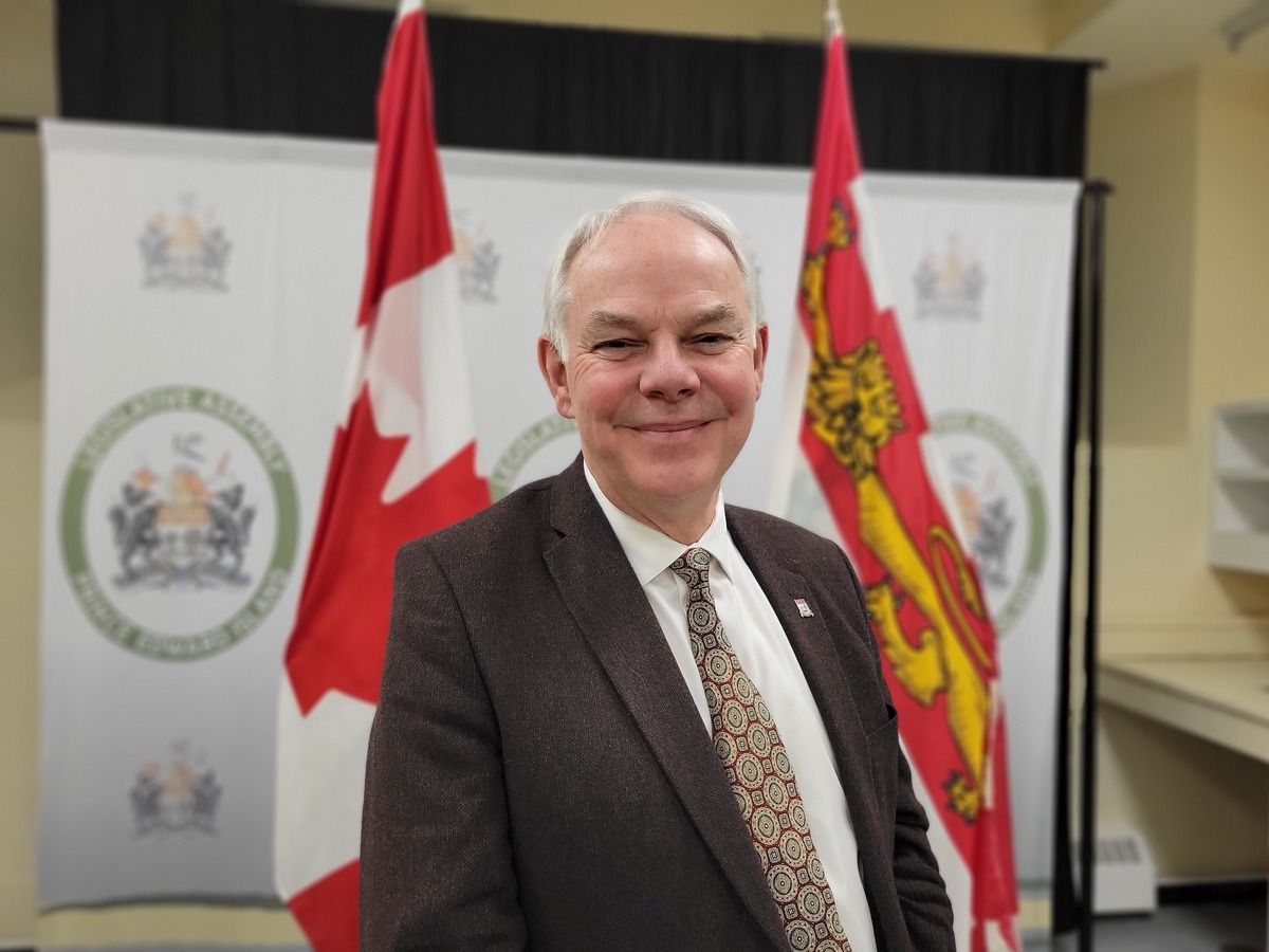 Green MLA Peter Bevan-Baker led the party when it became the official opposition in P.E.I. in 2019. Green MLA Peter Bevan-Baker led the party when it became the official opposition in P.E.I. in 2019.