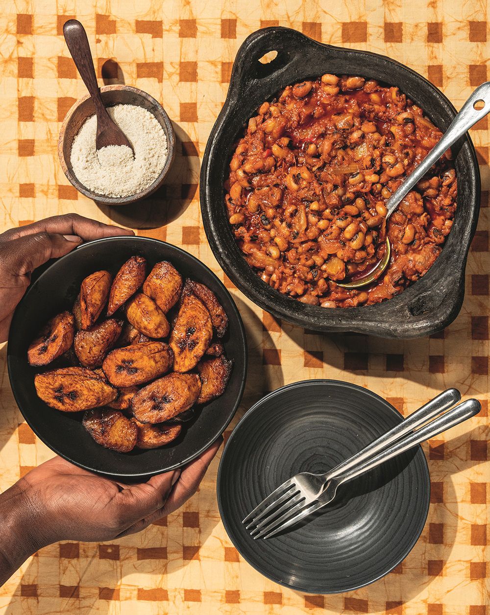 Bean stew with plantains