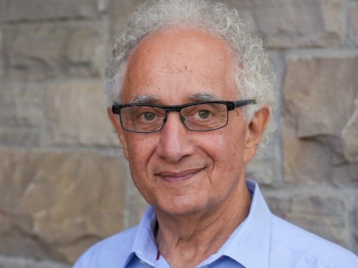 Sociologist Robert Brym of the University of Toronto co-authored the Canadian Jewish Barometer. Sociologist Robert Brym of the University of Toronto co-authored the Canadian Jewish Barometer.