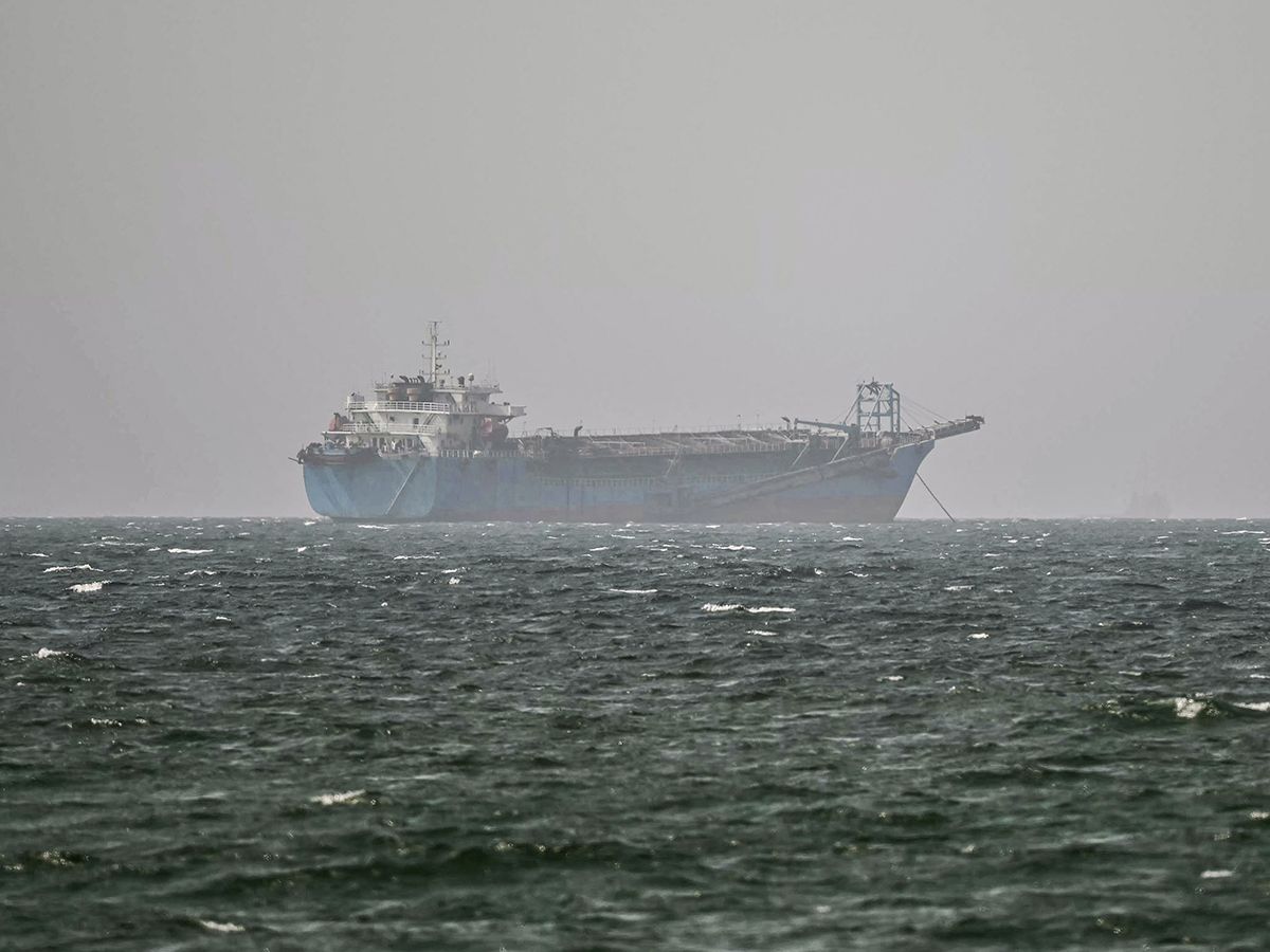 ‘A chance’ for Hormuz deal ‘today or tomorrow,’ U.S. official says, as Indian ship sinks in Red Sea