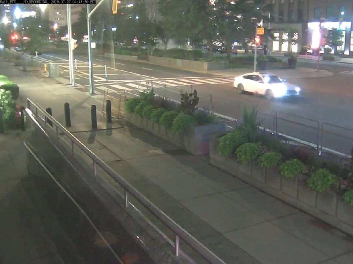 Youth one of two suspects in custody after second guns-for-hire U.S. consulate shooting in Toronto