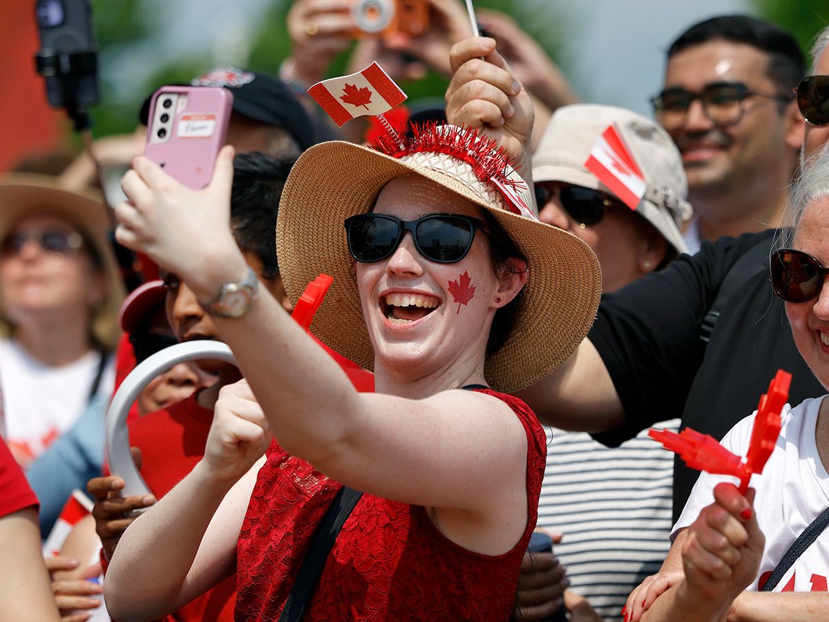 Canadians are happier than they’ve been in years, poll finds