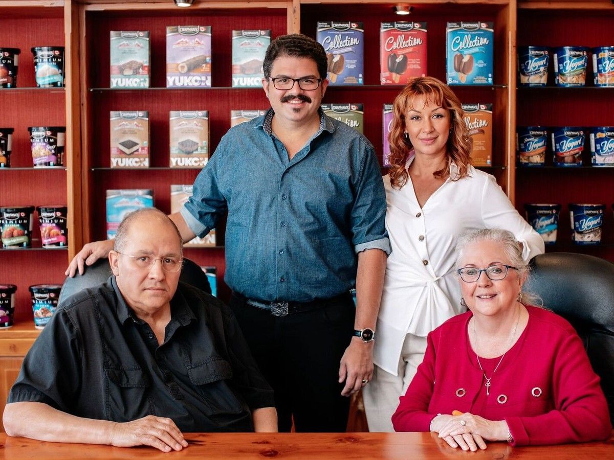  The Chapman family: David, Penny, Ashley & Lesya.