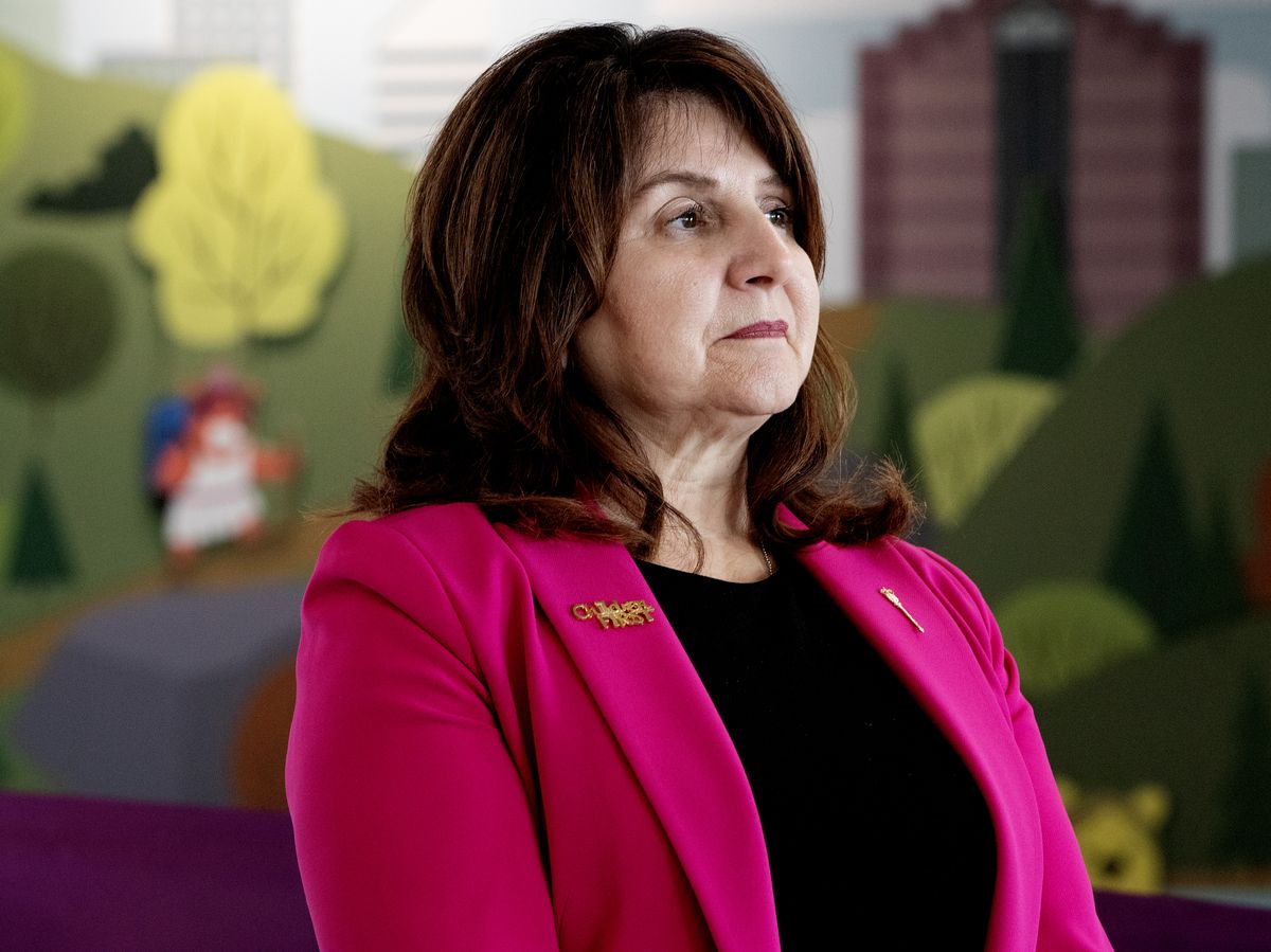 Alberta thinks it has a health care fix. Ottawa, as always, is skeptical