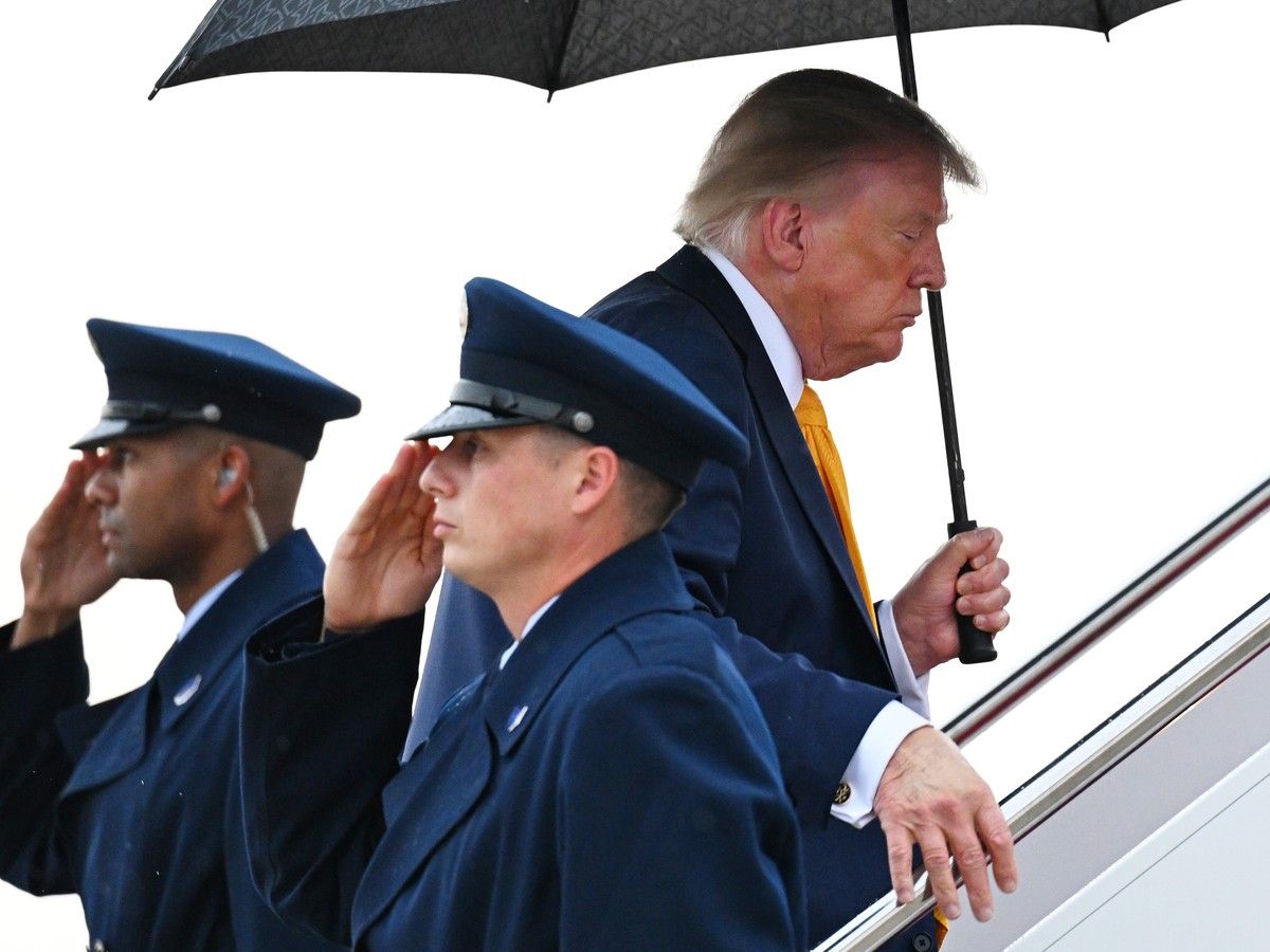 Trump suggests renaming New Mexico amid torrent of online memes and taunts