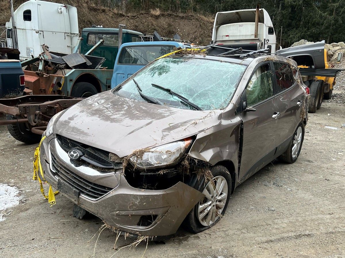 Crash Hyundai SUV