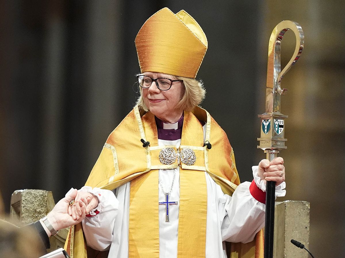 Head of Church of England rescinds interfaith award given to Muslim cleric who praised bin Laden