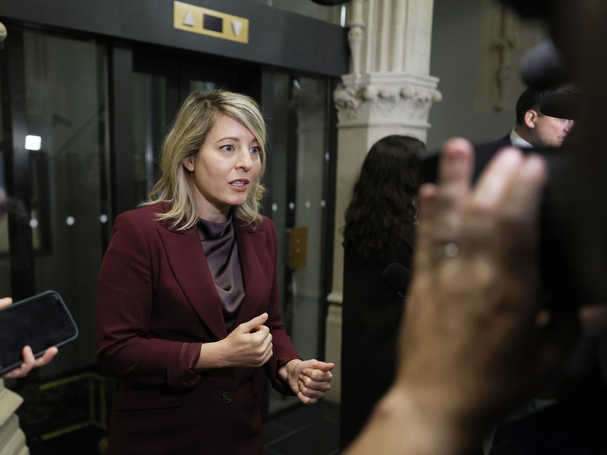 Melanie Joly