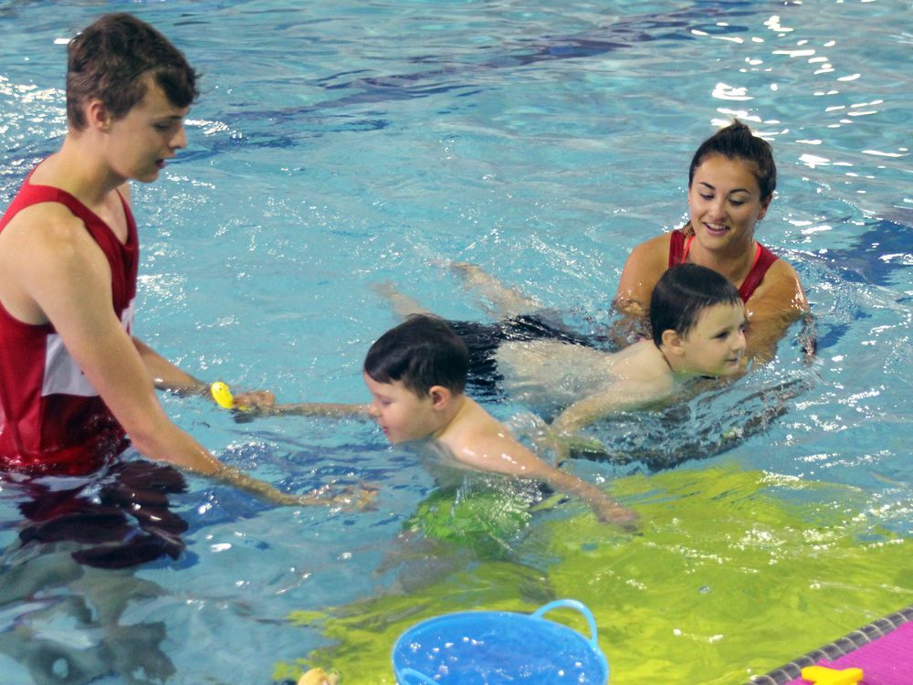 Bring swimming lessons to school, Greater Sudbury councillors say - Take our poll