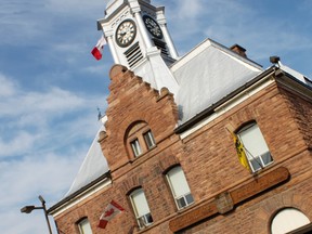 Pembroke city hall