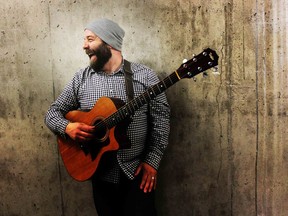 Stef Paquette performs in a virtual concert New Year's eve.