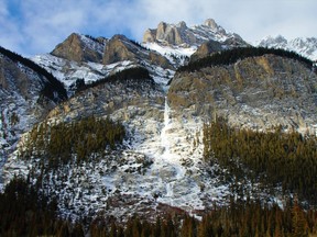 A male ice climber in his mid-20s died when he fell to his death soloing on a popular ice climbing route on Cascade Mountain in Banff on Christmas Day, 2018. Photo credit Marie Conboy/ Crag and Canyon.