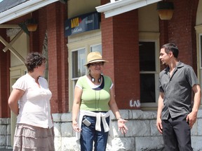 Filmmaker Shirley Cheechoo, middle, speaks with actors Micheline Blais, of Greater Sudbury, and Matthew Manitowabi on location at the VIA Rail train station in Sudbury on Thursday, July 19, 2012. POSTMEDIA FILE PHOTO