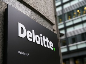 Deloitte-sign
