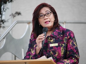 Seniors Minister Josephine Pon thanked Heartland Housing Foundation staff for their quick response to welcoming wildfire evacuees from the Town of La Crete in late May.
Lindsay Morey/News Staff