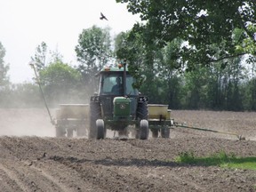 Grain Farmers of Ontario has been joined by its counterparts in Atlantic Canada and Quebec to conduct a radio and internet advertising campaign about their plight and to plead for government help. (File photo/Postmedia)